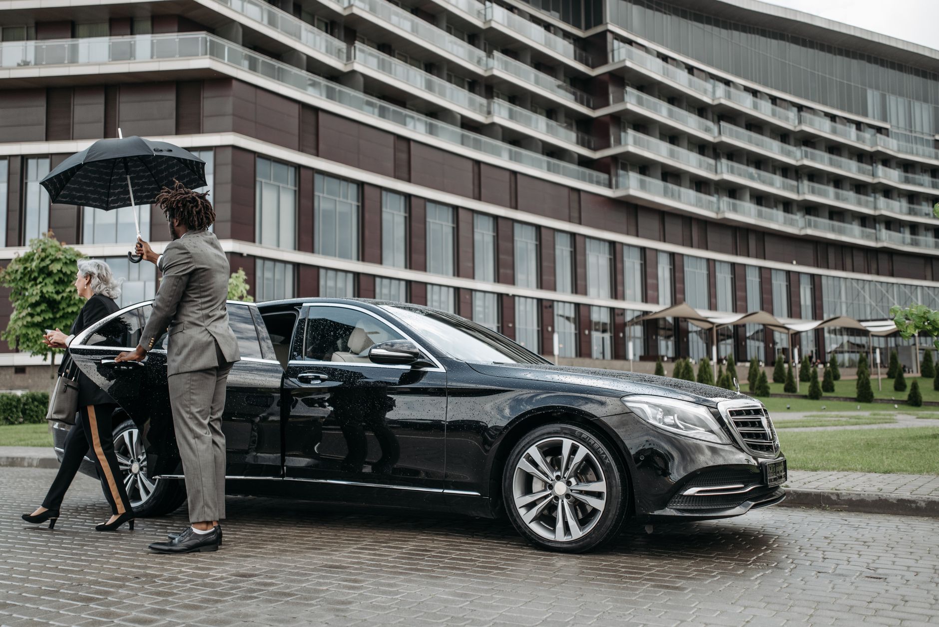 Chauffeur privé équipe à Pau